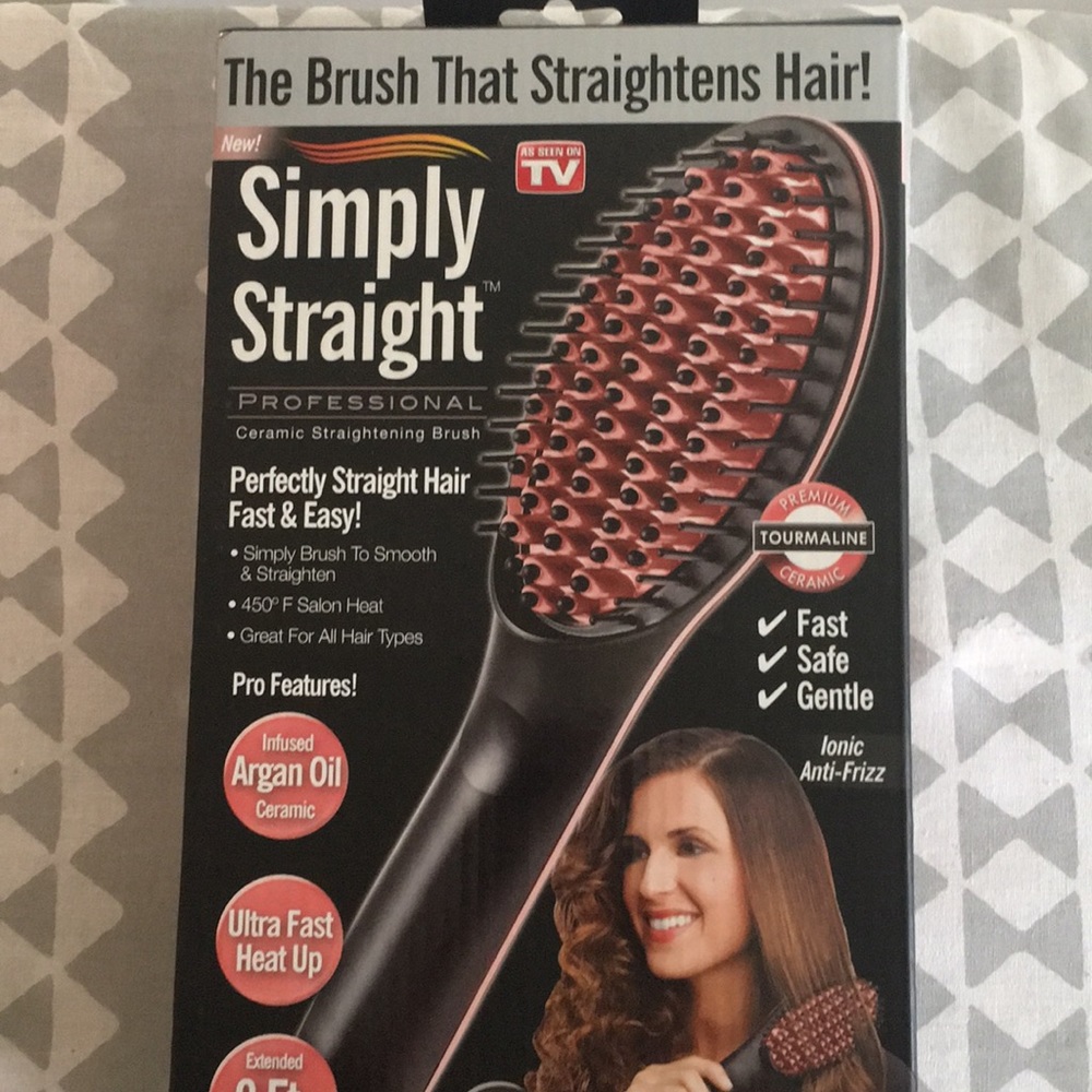 Simply Straight Hair Brush. Never opened. New!